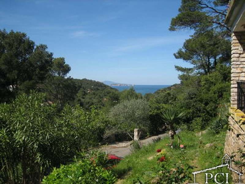 Apartment in Sa Riera.