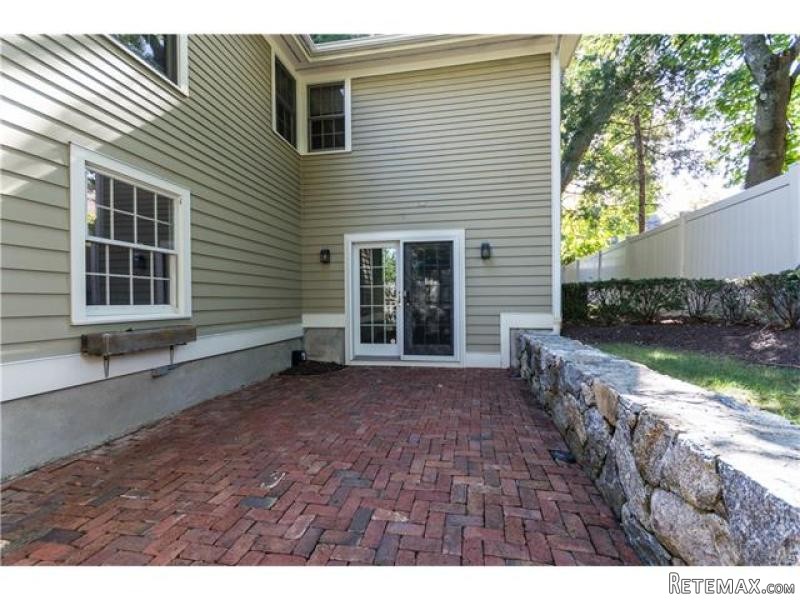 3 bedroom Apartment For Sale: 95 SOUTH.. - 2