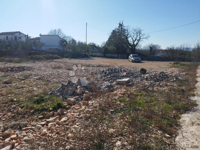 ZEMLJIŠTE ZA INVESTICIJU - MALINSKA