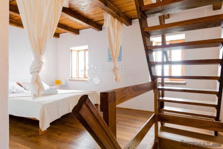 MURVICA, BRAČ, KUĆA S PREDIVNIM OTVORENIM POGLEDOM NA MORE - 10