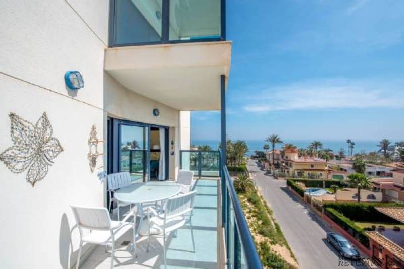 2 Bedroom 2 Bathroom Apartment In.. - 2
