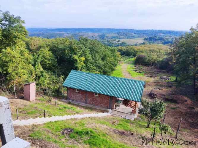 Jedinstvena prilika-prodaje se imanje u Velikoj Remeti - 2