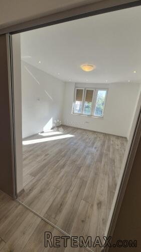 Dvosobni stan u centru Pule površine 72,83 m2 - 3