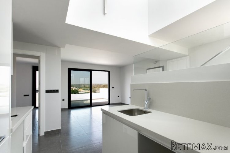 This is a new build villa on Las Ramblas Golf Course.. - 3