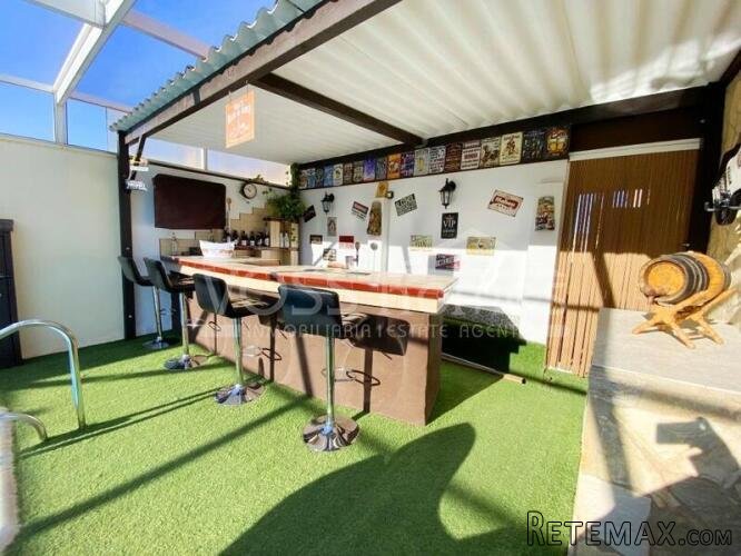 NEW TO VOSS HOMES - Recently modernised, light and airey 2.. - 4