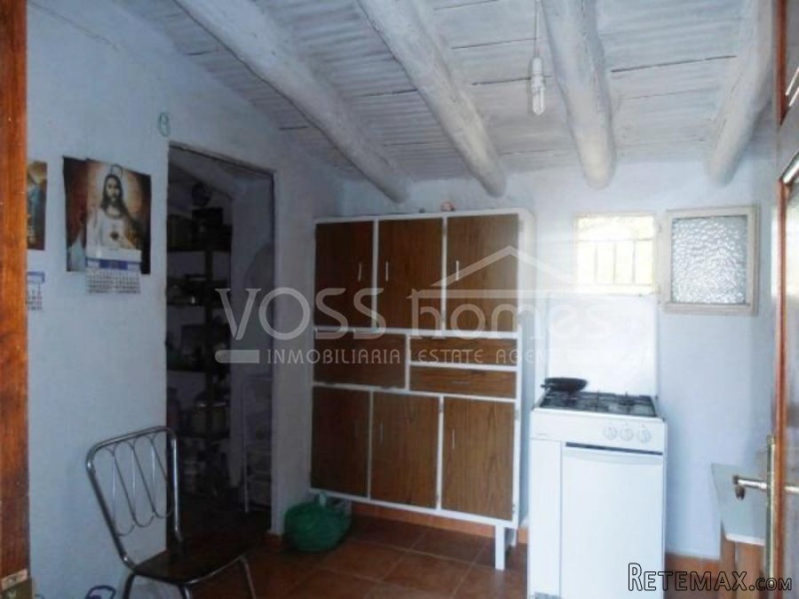 This is a lovely, old cortijo with many outbuildings.. - 14