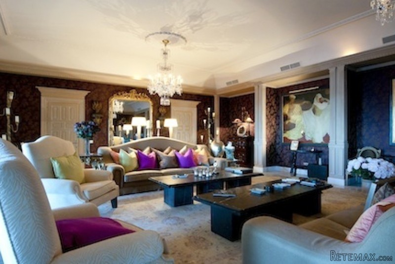 Palatial Front Line Beach Residence