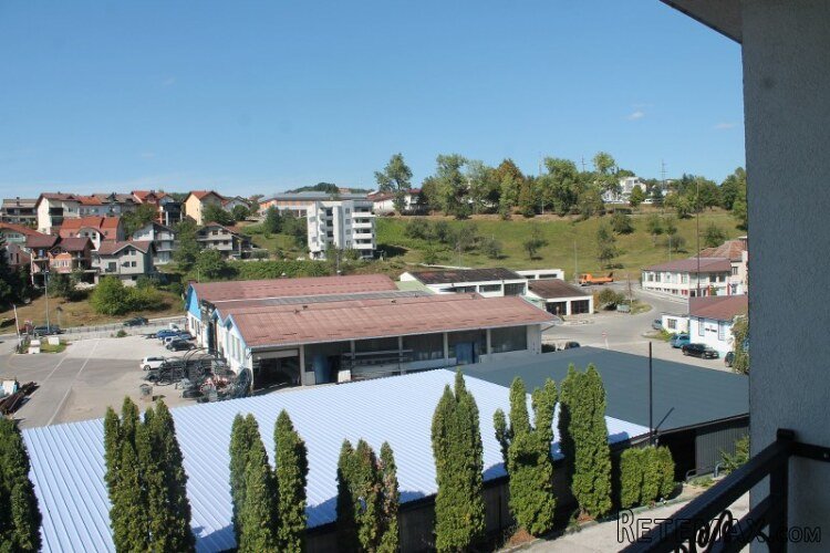 Najpovoljnije u Cazinu Trosoban stan - 19