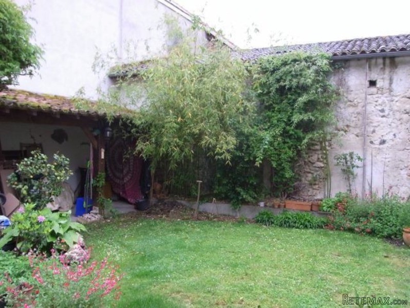 16th Century Village Property With Shop.. - 2