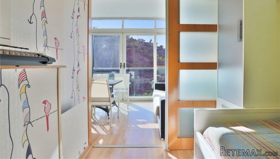 Modern and well-maintained flat in the urbanisation of.. - 2