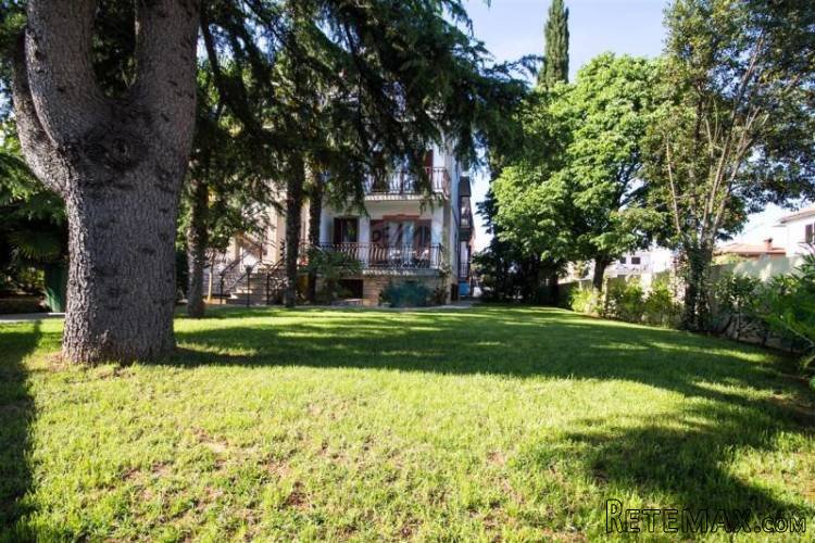 Umag, apartmanska kuća sa uhodanim poslom. - 4