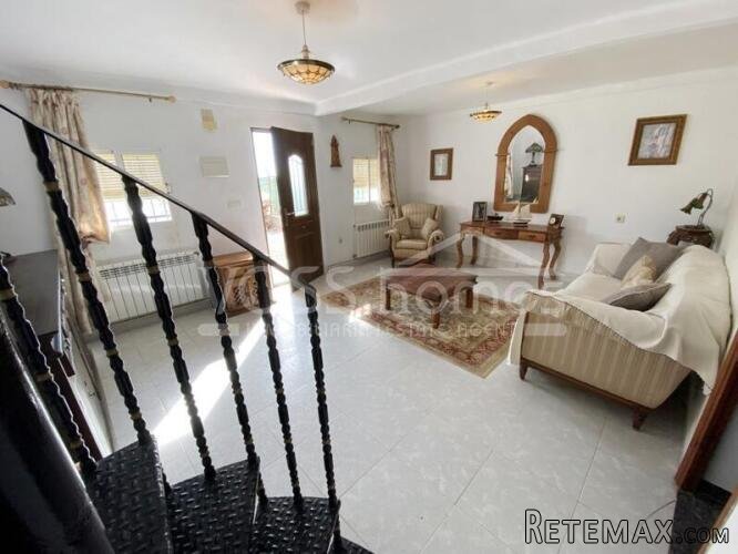 NEW & EXCLUSIVE TO VOSS HOMES - A spacious, 2 storey, 3.. - 5