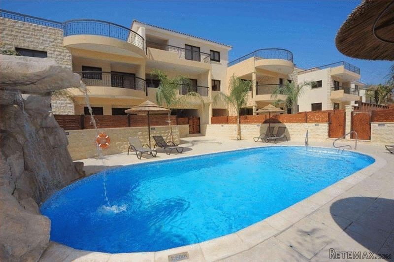 2 Bedrooms - Apartment - Larnaca - For..