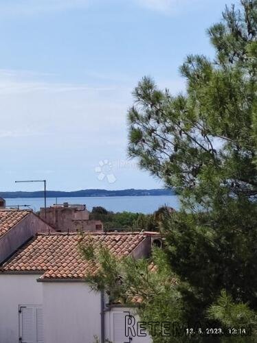 Objekt sa tri zasebna stana, tražena lokacija kraj mora