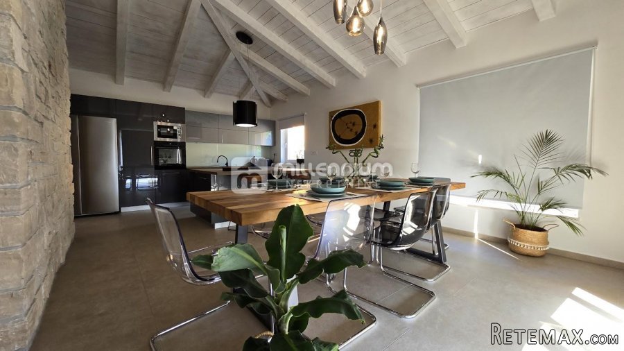 Jadranovo, 200m2, kamena vila s garažom i bazenom - 10