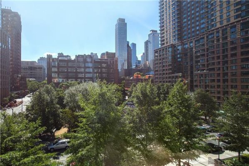 1 Bedroom - Condo - New York State -.. - 2