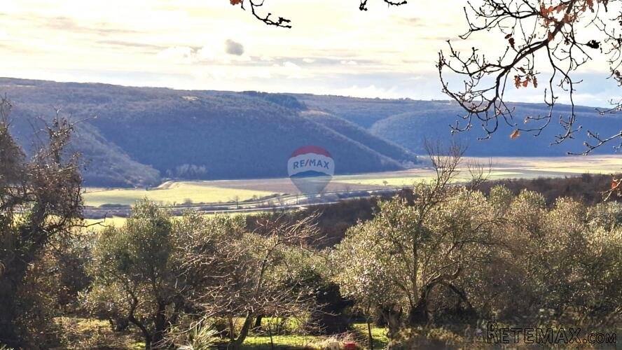 Građevinsko zemljište, Krasica, Buje