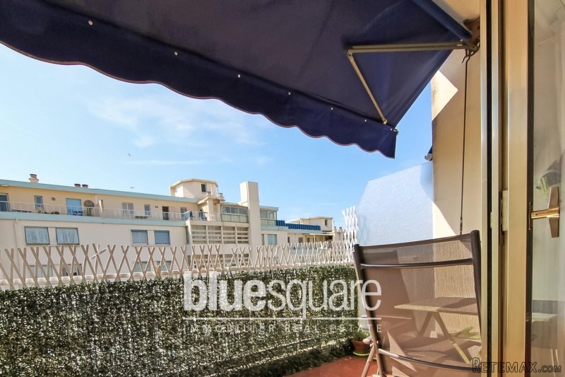 Top floor 3-bedroom apartment - Nice.. - 2