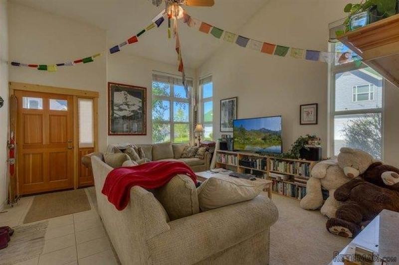 3 bedroom Condominium For Sale:.. - 2