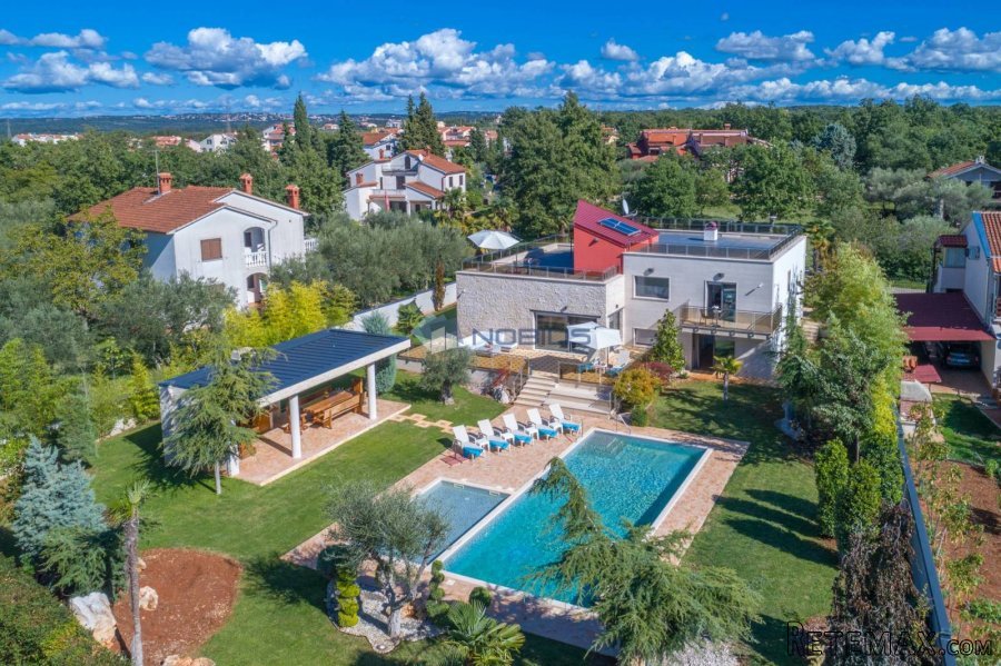 Poreč-vila s bazenom - 3