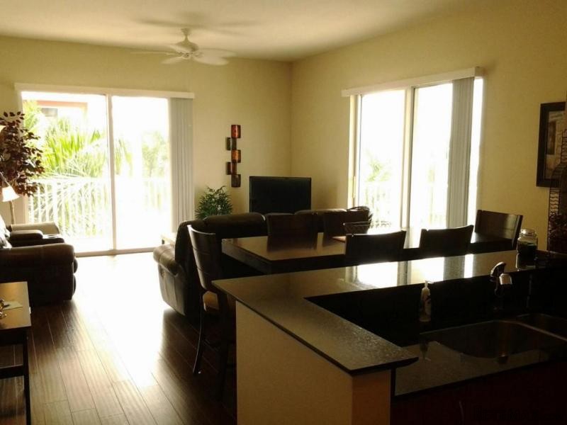 802 W Windward Wy #ph 19, Lantana, FL -..