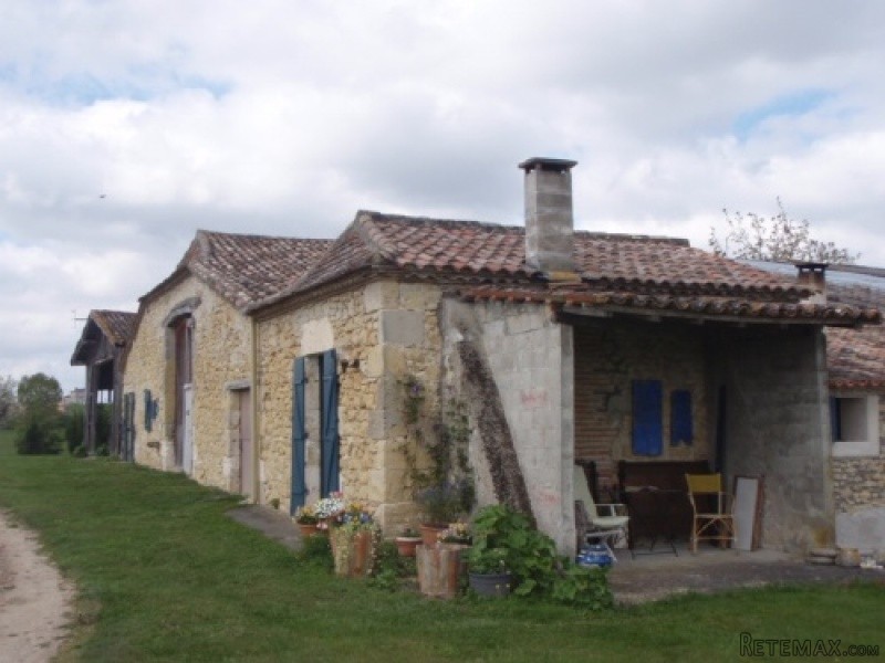 APS2220 A large stone farmhouse with an.. - 2