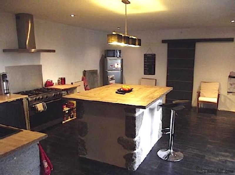 2 Bedroom House For Sale - 2
