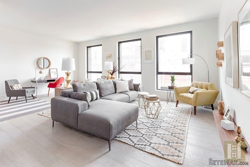 4 bedroom Apartment For Sale: 330 SAINT..