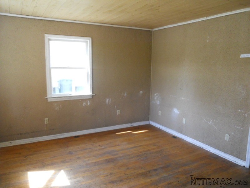 5 6th St Corinth, NY, 12822 Saratoga.. - 2