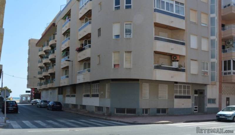 2 Bedrooms - Apartment - Alicante - For..