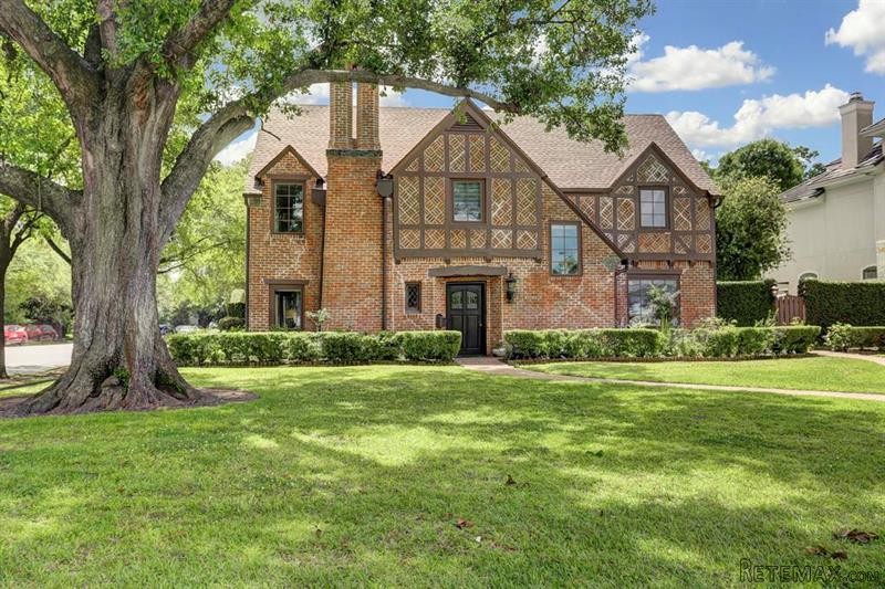 4 bedroom House For Sale: 2901 Avalon..