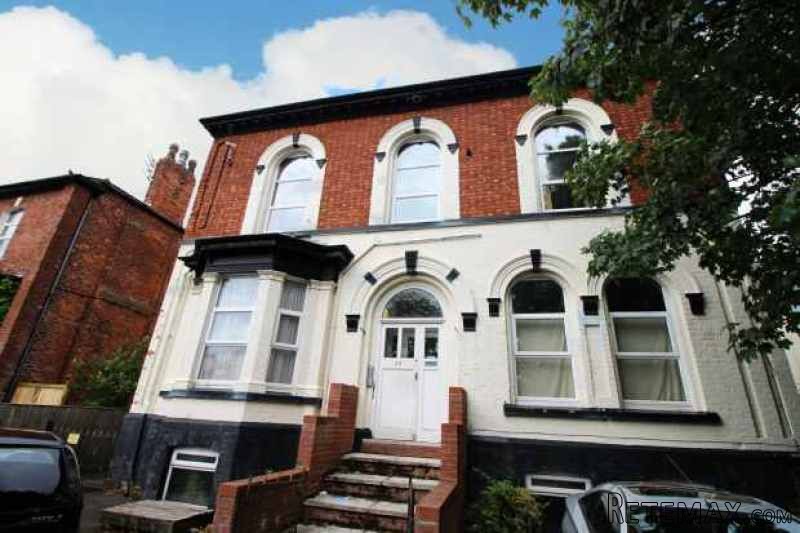2 bedroom, Flat house for sale