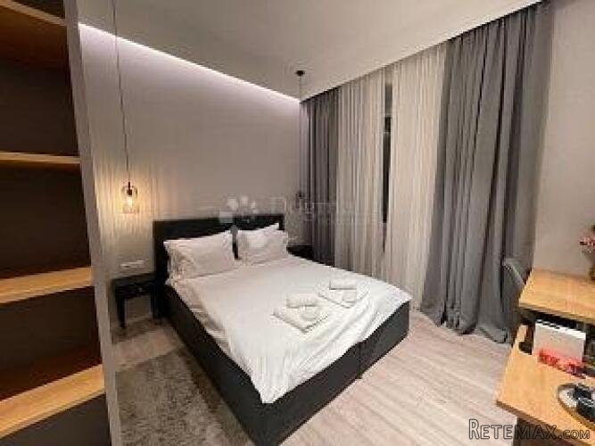 Iznajmljujem tri sobe i dva apartmana u samom centru grada - 9