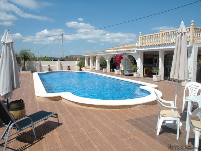 Well-Run B And B For Sale Near Orihuela