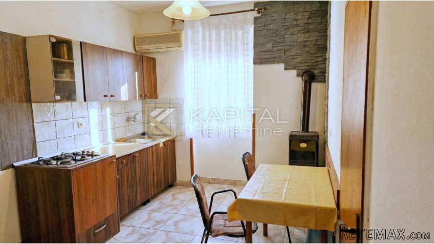 Orehovica, etaža s okućnicom od 50 m2