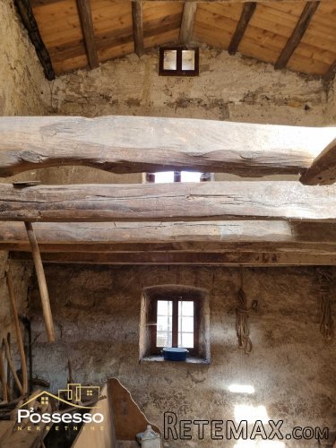 Samostojeća kamena kuća Lanišće - 3