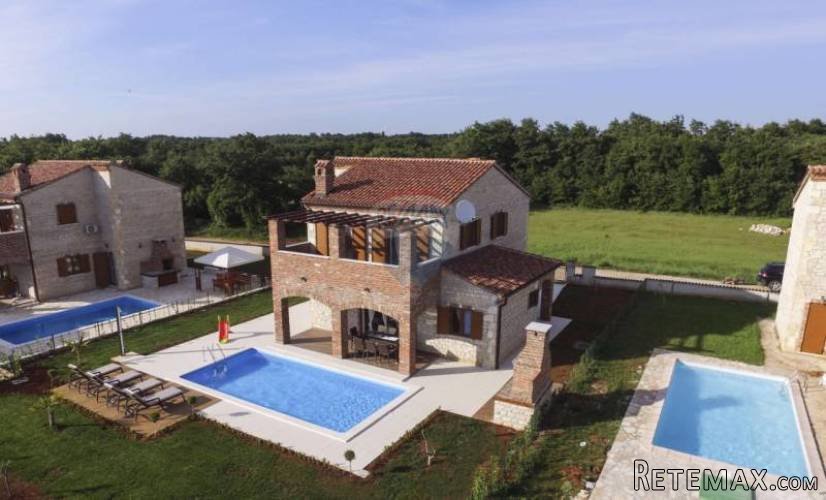 Kamena Villa u prekrasnom Resortu - 4