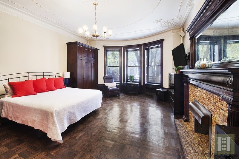 2 bedroom Apartment For Sale: 11 WEST.. - 2