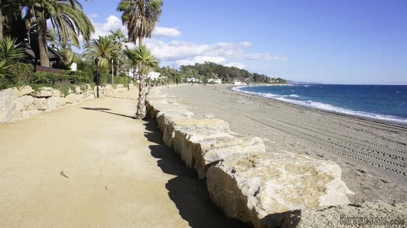 2 bedroom Apartment For Sale: Marbella - 2