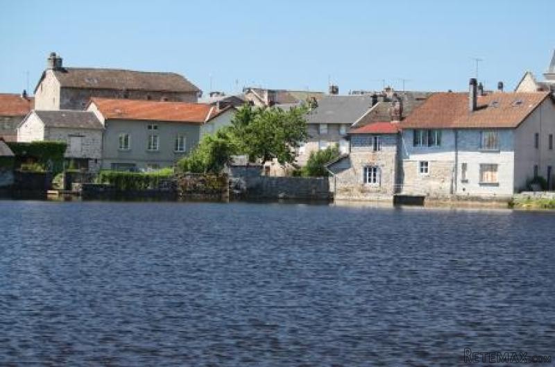 Nice House with Lake Views - 2