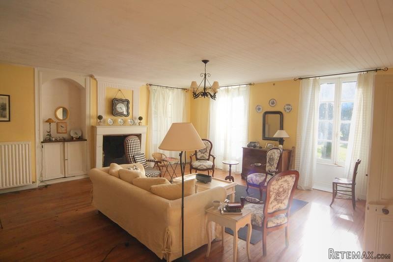 Beautiful Maison De Maitre With Large.. - 2