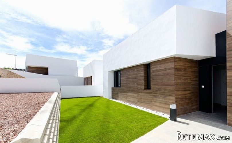 These are magnificent luxurious 4 bedroom, 3 bathroom.. - 2