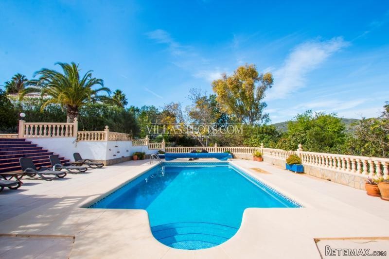 4 Bedroom Villa In Javea - 2