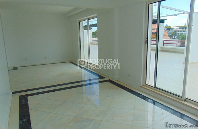 Luxury 4 Bed Apartment With Marina.. - 2