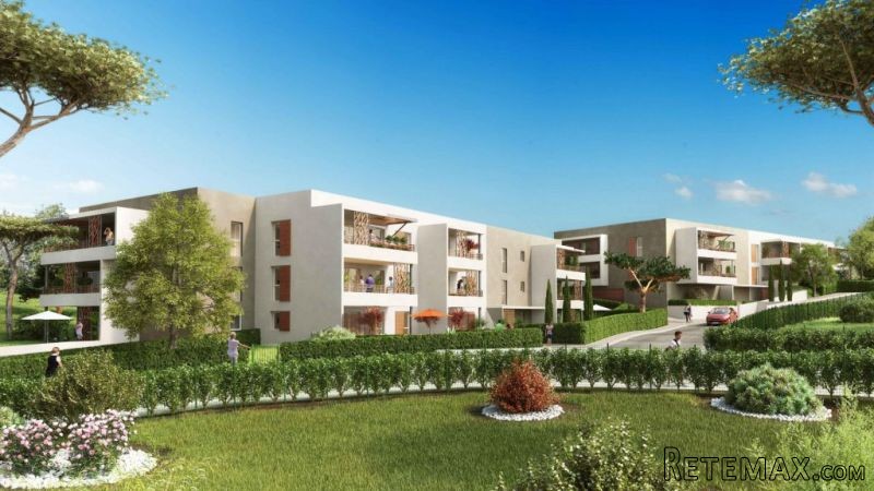 Sale Apartment - Saint-Raphaël - 2