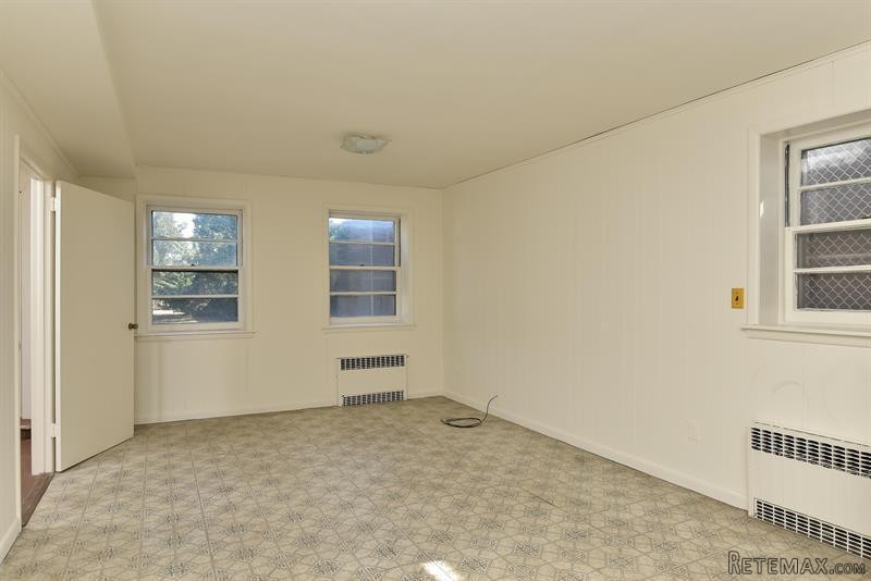 5 bedroom Flat For Sale: 1154 Crosby.. - 2