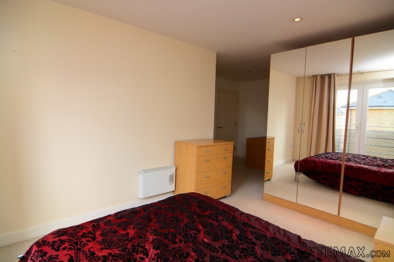 Flatshare - Queensgate A - 2