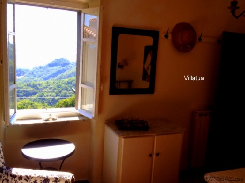 Village/town House - For Sale - - EUR..