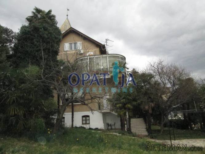 Breathtaking TOP apartment Opatija seafront