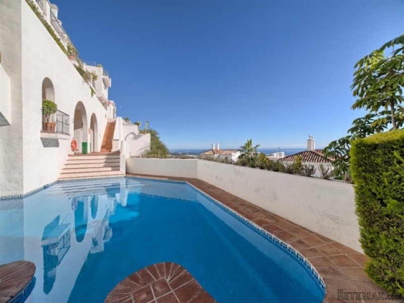 4 Bedroom Penthouse For Sale In La.. - 2